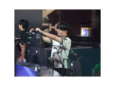 디플러스 기아 3세트에서 지옥 같은 경기 치르며 생존 전쟁