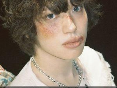 니엘 순정만화 비주얼로 팬들 홀렸다
