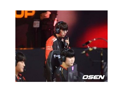 농심 박승진 감독 6연패에 코칭스태프까지 지친 모습