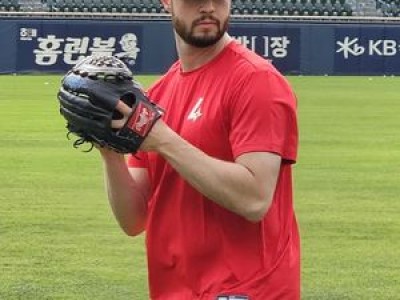 SSG 외국인 투수 해치 KBO 첫 등판