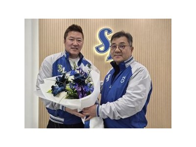 최형우 삼성 복귀 9년 만에 다시 유니폼 입는다