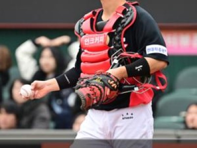 포수진에 신호탄 날린 2026 시즌 신입 선수