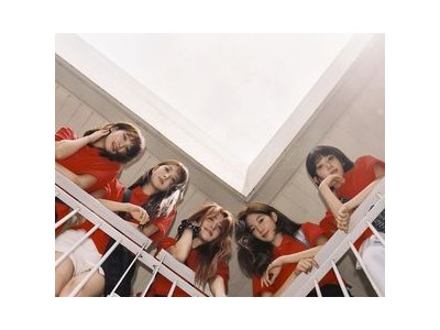 르세라핌 신곡 예고에 팬들 기대감 높아져