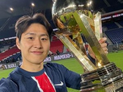 이강인 PSG 떠난다? 재계약 실패로 이적 가능성