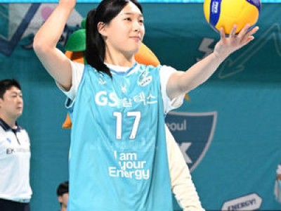 리틀 김연경 시구로 화제된 GS칼텍스 경기